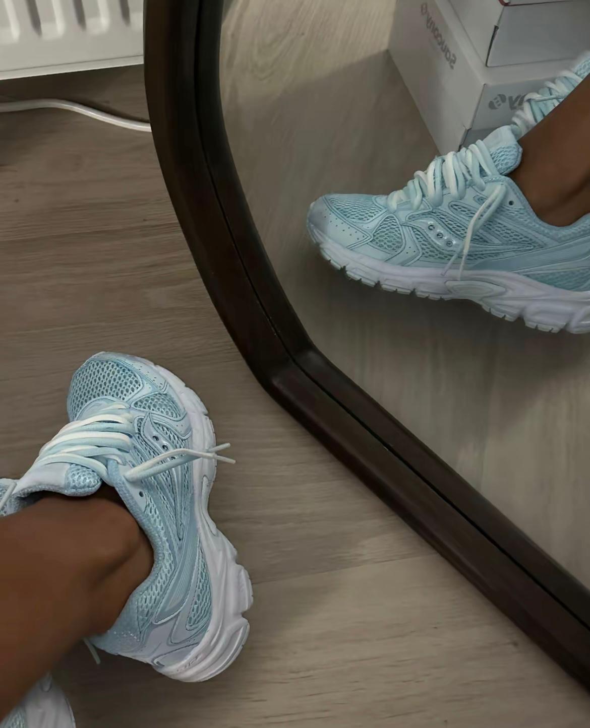 OMNI 9 Custom Sky Blue