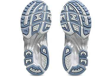 NYC – Arctic Blue Retro Running Style