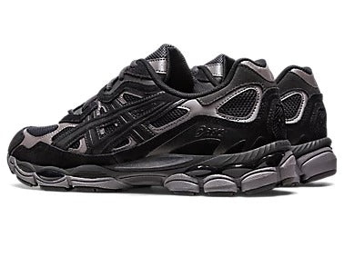 NYC – Black Retro Running Style