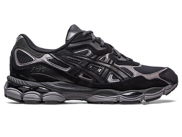 NYC – Black Retro Running Style