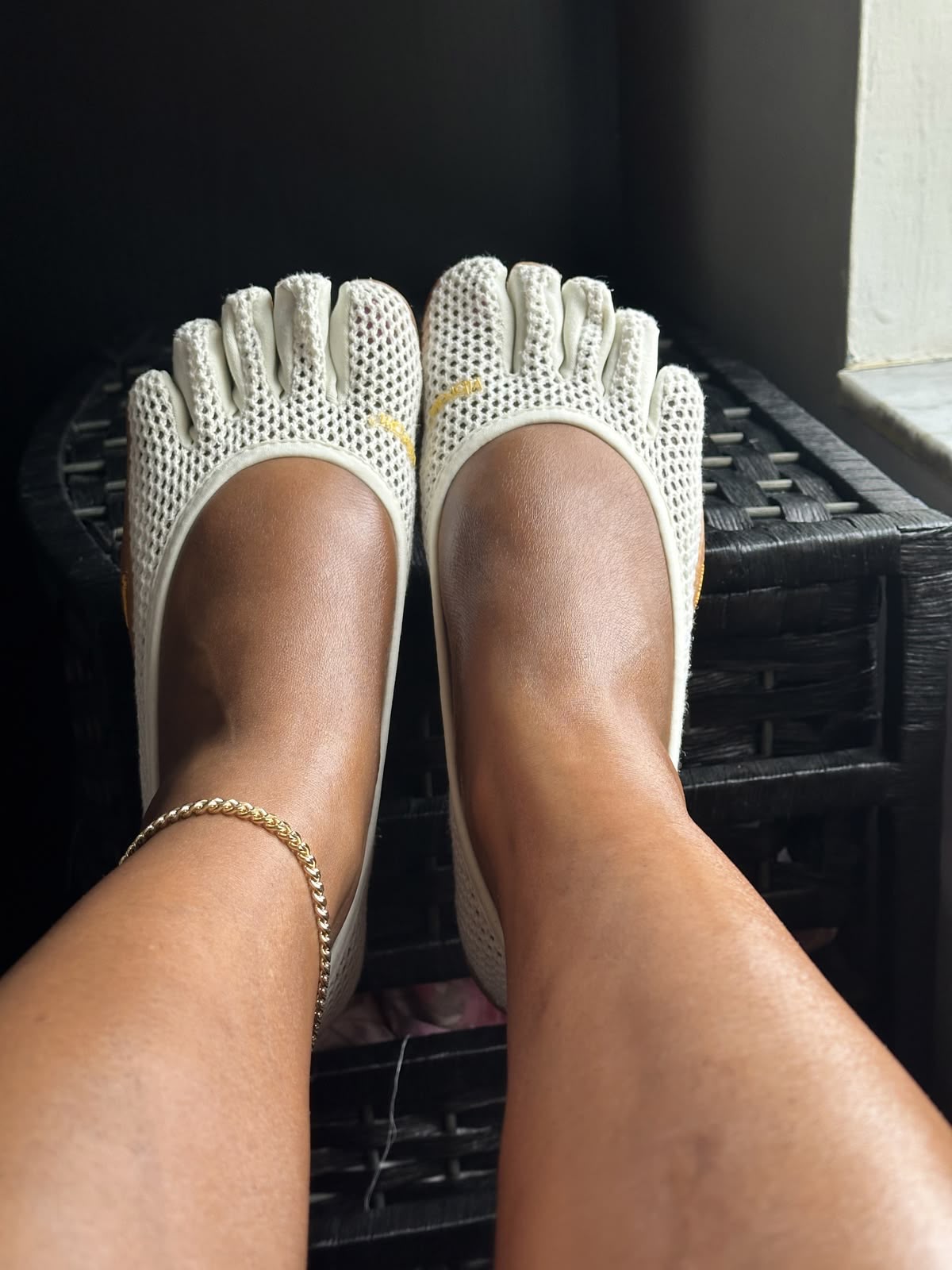 Vibram Five Finger - White